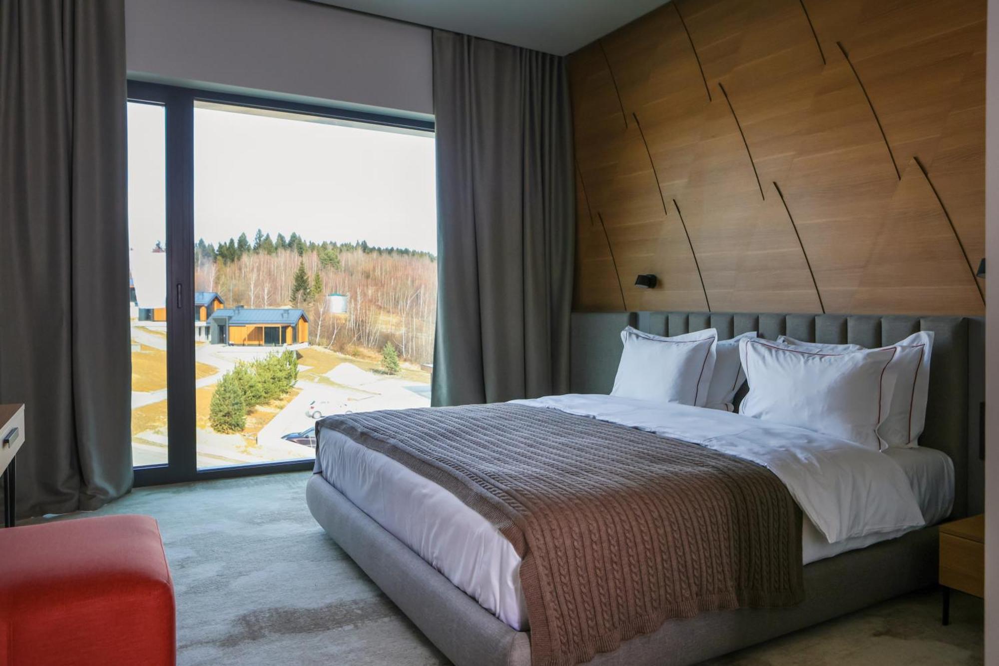 Panorama Skhidnytsya Spa Resort Novyy Kropivnik エクステリア 写真